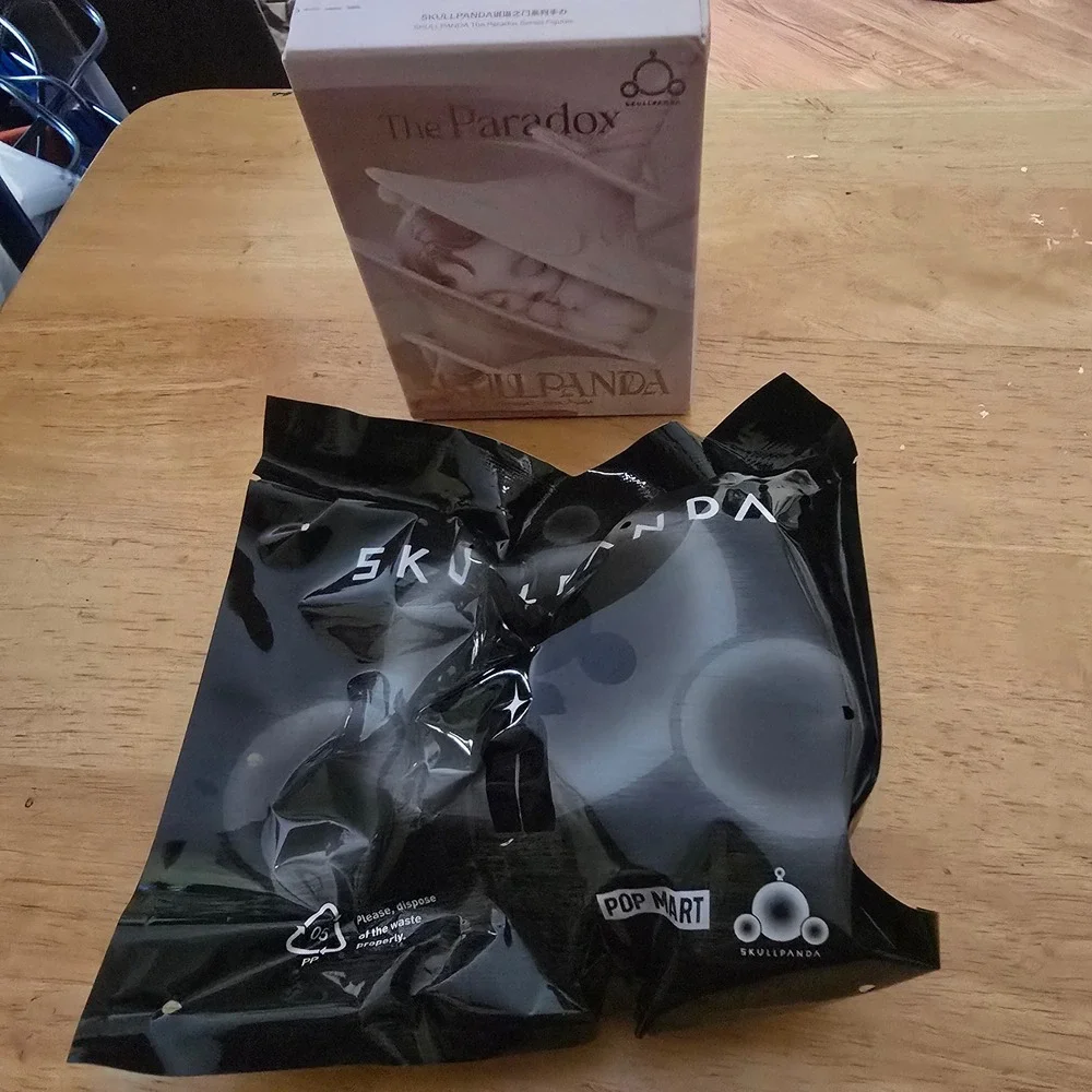 Pop Mart Skullpanda The Paradox Series The Internal Dialogue Figure Sealed Bag
